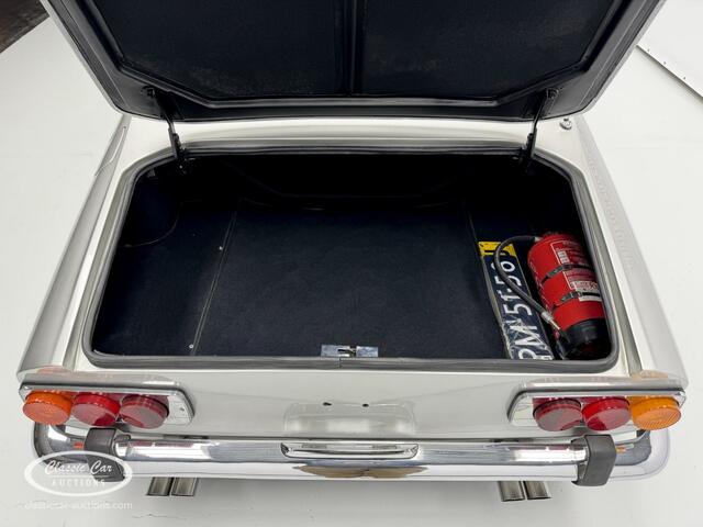 Ferrari 365 GT 2+2  - ONLINE AUCTION