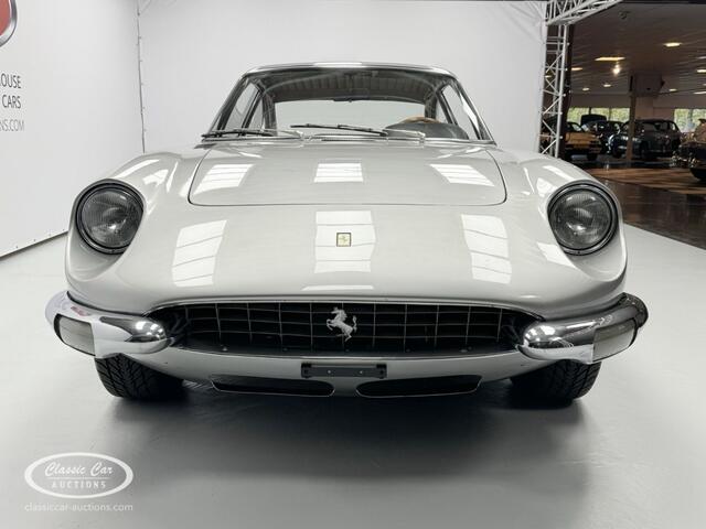 Ferrari 365 GT 2+2  - ONLINE AUCTION