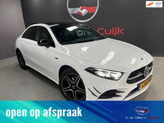 MERCEDES-BENZ A-KLASSE 250 e Premium Plus | Pano | Stoelverwarming | Alcantara/Leder