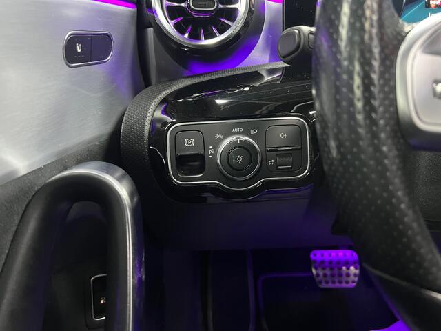 Mercedes-Benz A-Klasse 250 e Premium Plus | Pano | Stoelverwarming | Alcantara/Leder