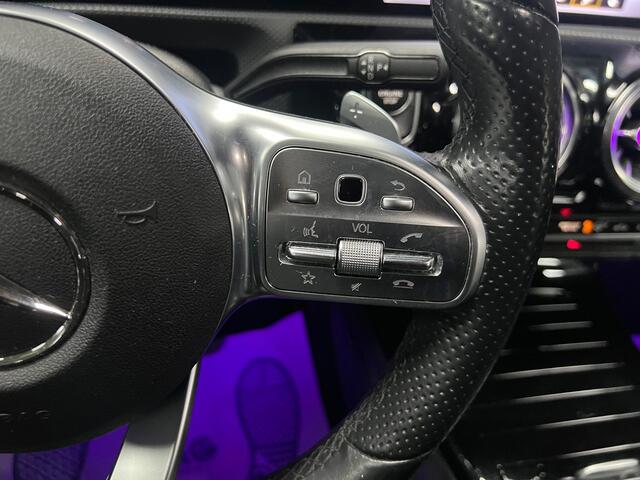 Mercedes-Benz A-Klasse 250 e Premium Plus | Pano | Stoelverwarming | Alcantara/Leder