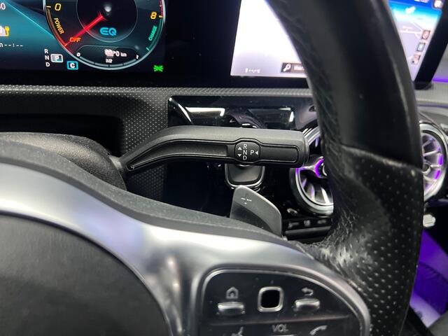 Mercedes-Benz A-Klasse 250 e Premium Plus | Pano | Stoelverwarming | Alcantara/Leder