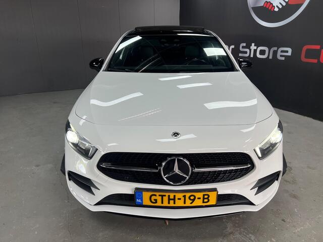 Mercedes-Benz A-Klasse 250 e Premium Plus | Pano | Stoelverwarming | Alcantara/Leder