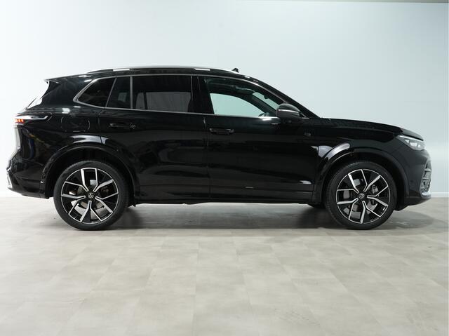 Volkswagen Tiguan 1.5 eHybrid R-Line Ed. Trekhaak | Panorama | Android/Carplay 209
