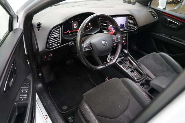 Seat Leon 1.5 TSI FR PANO VIRTUAL SFEER ACC SFEER TREKHAAK