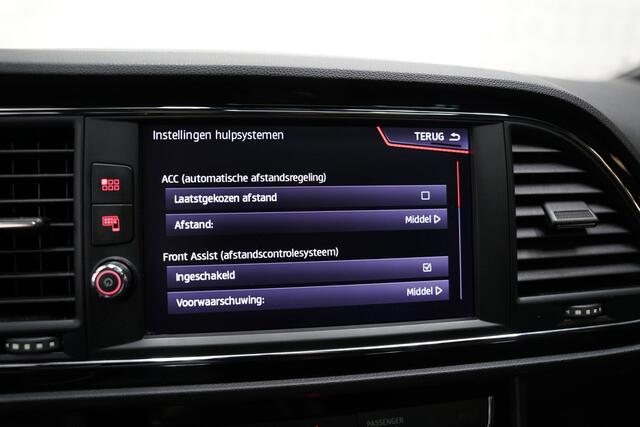 Seat Leon 1.5 TSI FR PANO VIRTUAL SFEER ACC SFEER TREKHAAK