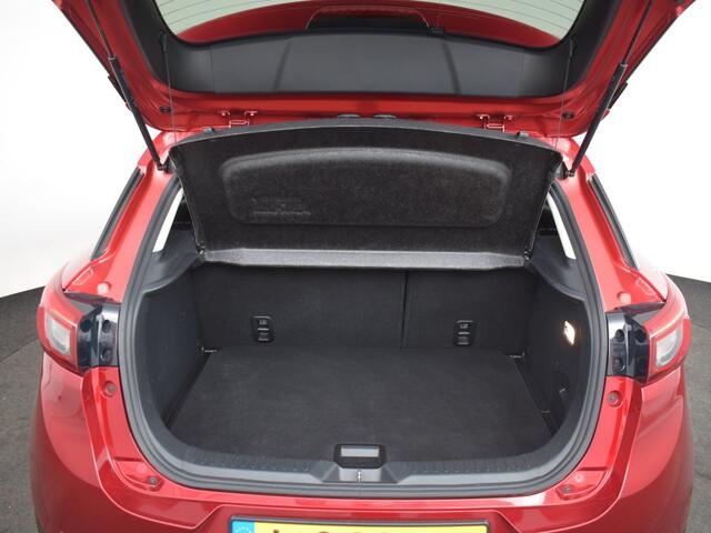 Mazda CX-3 2.0 SPORTIVE CRUISE PDC 18 LMV