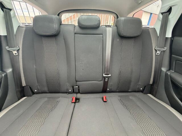 Peugeot 308 SW 1.2 PureTech Style NL AUTO NAP PANO l NAVI l LED l PDC l AIRCO ECC l CRUISE TOPSTAAT