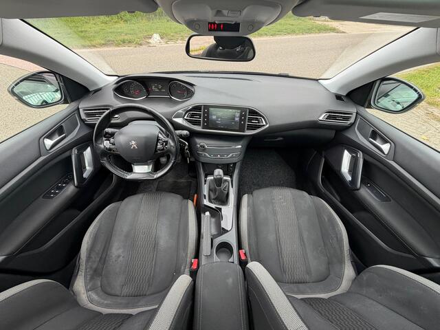 Peugeot 308 SW 1.2 PureTech Style NL AUTO NAP PANO l NAVI l LED l PDC l AIRCO ECC l CRUISE TOPSTAAT