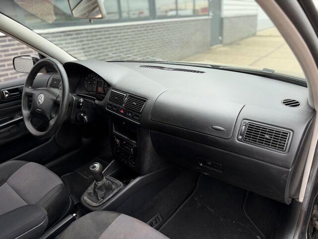 Volkswagen Golf 1.6-16V Oxford |Airco |CruiseC |e APK