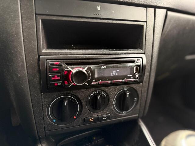 Volkswagen Golf 1.6-16V Oxford |Airco |CruiseC |e APK