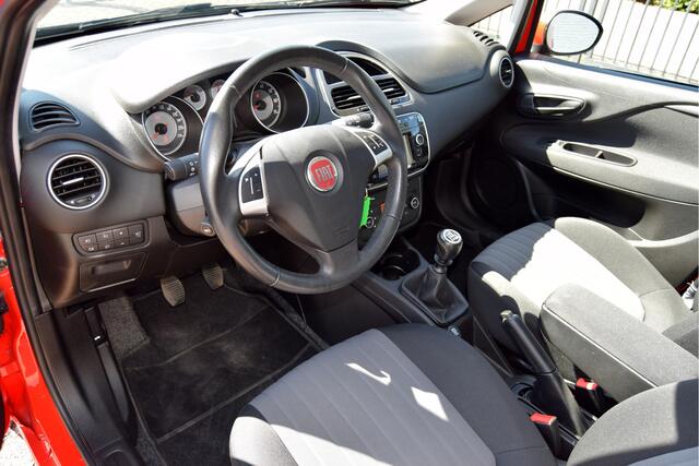 Fiat Punto Evo 0.9 TwinAir Sempre Climate Cruise Navi 100pk
