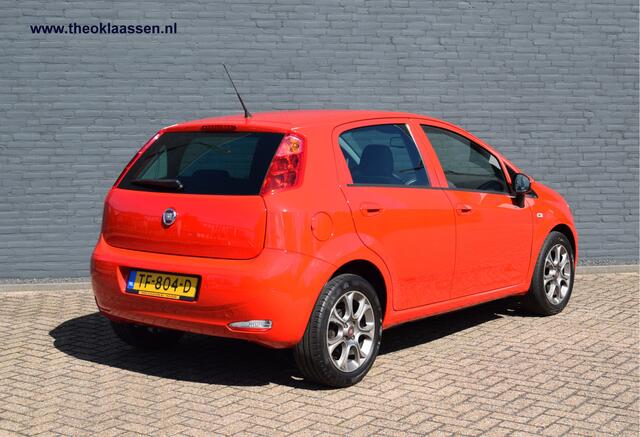 Fiat Punto Evo 0.9 TwinAir Sempre Climate Cruise Navi 100pk