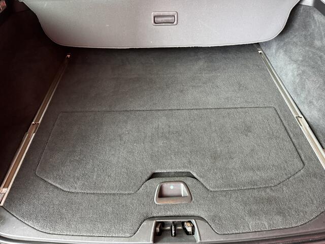 Volvo V70 1.6 T4 Limited Edition  | Automaat | Navigatie | Leer | Stoelverwarming | 180PK |
