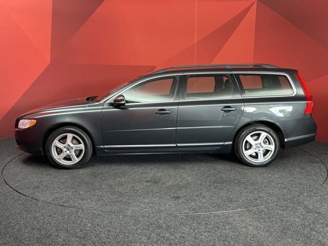 Volvo V70 1.6 T4 Limited Edition  | Automaat | Navigatie | Leer | Stoelverwarming | 180PK |