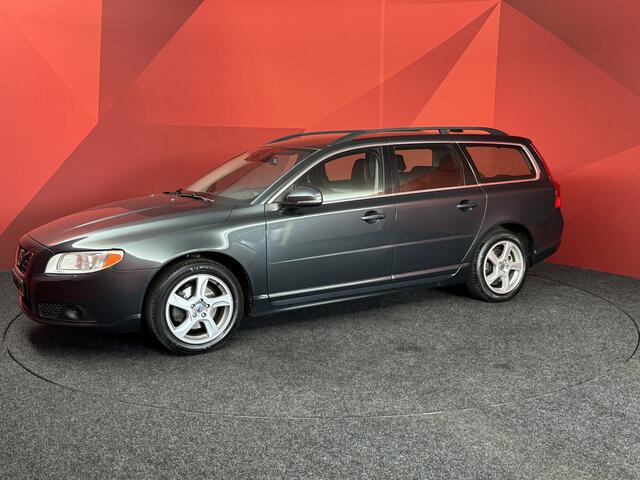 Volvo V70 1.6 T4 Limited Edition  | Automaat | Navigatie | Leer | Stoelverwarming | 180PK |