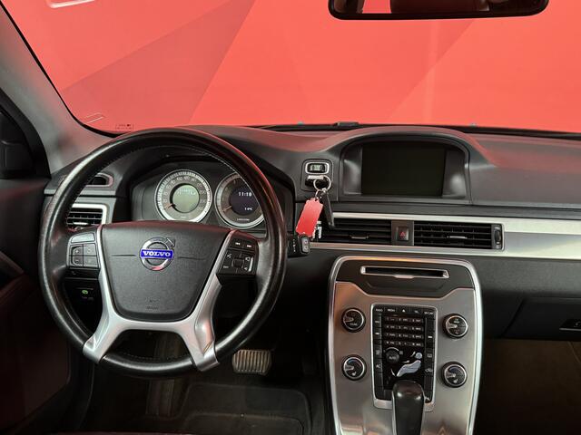 Volvo V70 1.6 T4 Limited Edition  | Automaat | Navigatie | Leer | Stoelverwarming | 180PK |