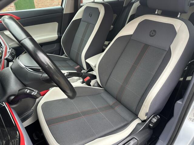Volkswagen Polo 1.0 TSI Beats - ACHTERUITRIJCAMERA - SFEERVERLICHTING - NAVI - AUTOMATISCHE CLIMA - STOELVERW - APPLE CARPLAY -
