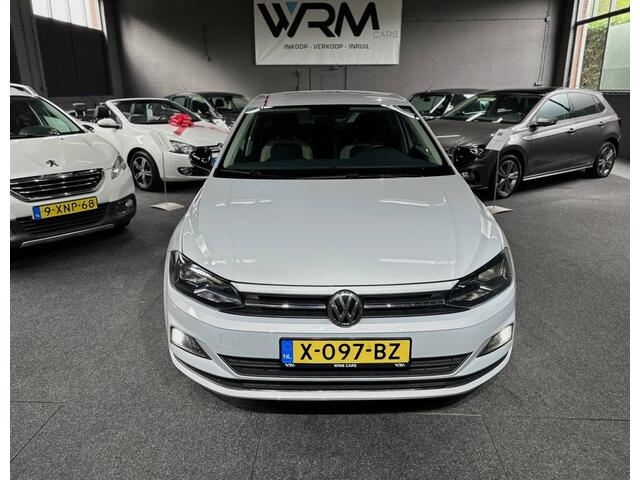 Volkswagen Polo 1.0 TSI Beats - ACHTERUITRIJCAMERA - SFEERVERLICHTING - NAVI - AUTOMATISCHE CLIMA - STOELVERW - APPLE CARPLAY -