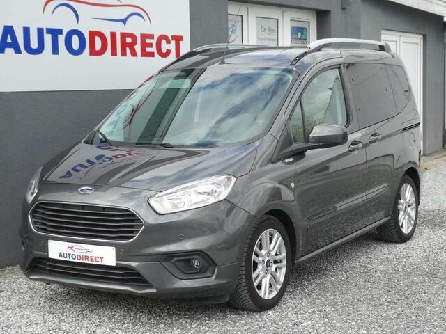 Ford Tourneo COURIER 1.5 TDCi Titanium Navi, Camera, Carplay, Airco