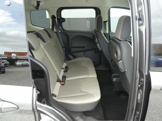 Ford Tourneo COURIER 1.5 TDCi Titanium Navi, Camera, Carplay, Airco
