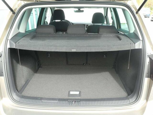 Volkswagen Golf SPORTSVAN Sportsvan 1.0 TSI BMT Join AUTOMAAT Navi, Camera