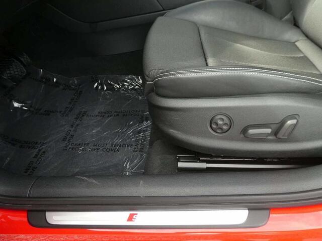 Audi A3 2.0 TDi Quattro S-Line S tronic Cuir, Navi, Xenon, Pano, Camera, Jantes 18'