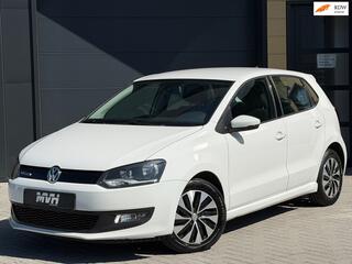 VOLKSWAGEN POLO 1.4 TDI BlueMotion - Airco - Navi - Cruise - NIeuwe Turbo - OrigNL - NAP