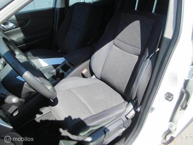 Nissan Qashqai 1.2 Connect Edition Automaat 115dkm 