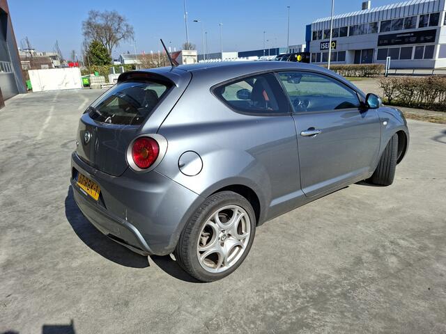Alfa Romeo Mito 1.3 JTDm ECO Limited Edition Airco/LMV/Leer
