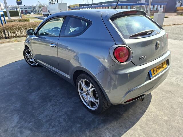 Alfa Romeo Mito 1.3 JTDm ECO Limited Edition Airco/LMV/Leer