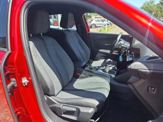 Peugeot 2008 1.2 PureTech 100 Allure