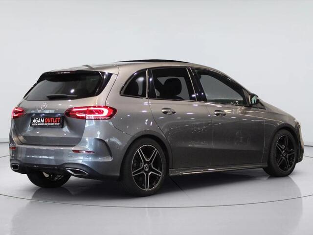 Mercedes-Benz B-Klasse 200 Business Solution AMG Panorama dak | Trekhaak | NL auto - compl.dealer onderh.