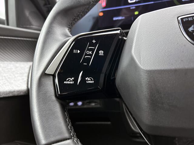 Peugeot 5008 Hybrid 145 pk Automaat Allure | Rijklaar | Panoramisch navigatie pack | AGR-stoelen | 360 camera | Dodehoekdetectie |
