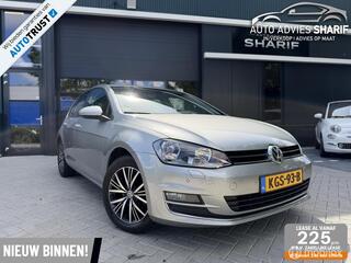 Volkswagen Golf VII