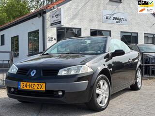RENAULT MEGANE Coup�-Cabriolet 2.0-16V Privil�ge Luxe airco/netjes!