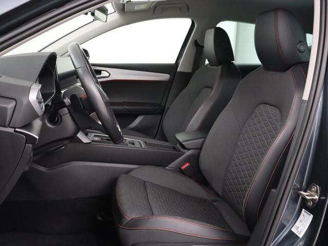 Seat Leon 1.4 TSI eHybrid PHEV FR | SOH 91,2% | Stoelverwarming | Adaptive cruise | Carplay | Navigatie | Sfeerverlichting | Keyless | Stuurverwarming | Ca