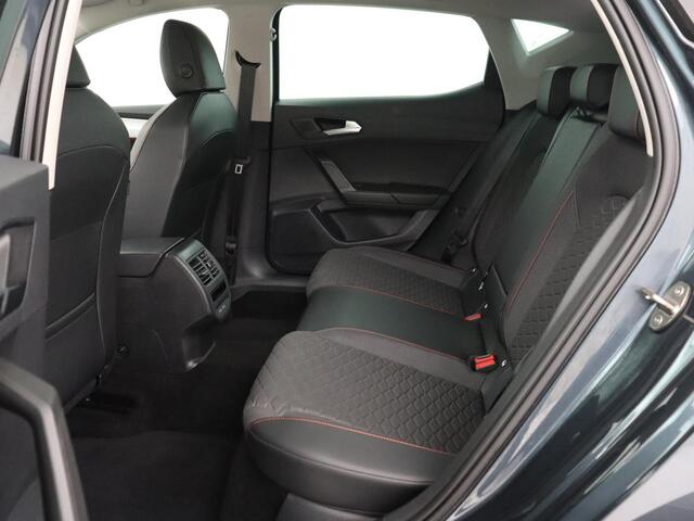 Seat Leon 1.4 TSI eHybrid PHEV FR | SOH 91,2% | Stoelverwarming | Adaptive cruise | Carplay | Navigatie | Sfeerverlichting | Keyless | Stuurverwarming | Ca