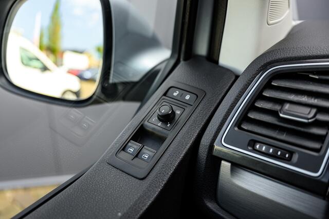 Volkswagen Transporter 2.0 TDI L2H1 DC Highline|150PK|NAVI|CRUISE|TREKHK|