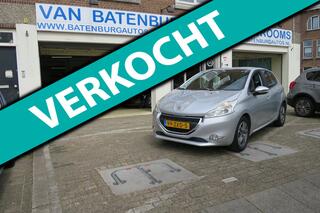 PEUGEOT 208 1.2 VTi Envy| Distr. verv. bij 107.334 Km|Incl. w.bandenset| Park.sens.|Navig.bluetooth|L.M.V.| Financ. v.a. �111,-p/m