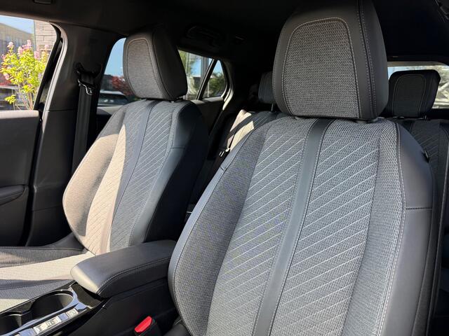 Peugeot 2008 1.2 Hybrid 145 Allure