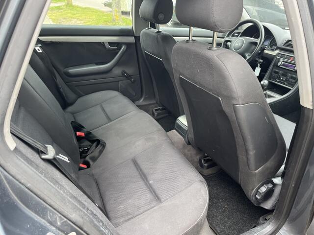 Audi A4 Limousine 2.0L | CLIMA| SEDAN| EXPORT