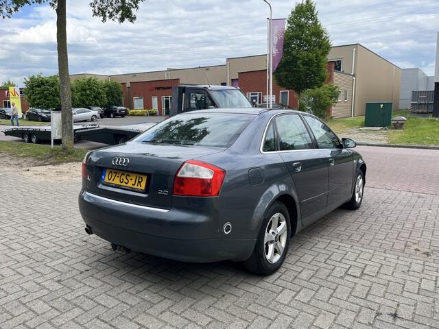 Audi A4 Limousine 2.0L | CLIMA| SEDAN| EXPORT