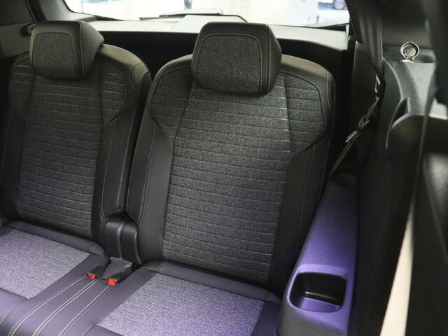 Peugeot 5008 1.2 Hybrid 145 Allure | Apple Carplay | Android auto | Stoel + Stuurverwarming | DEMO DEAL 