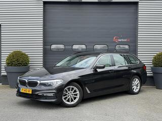 BMW 5-SERIE Touring 520d High Executive | Camera | Lederen Bekleding | Elektrische Trekhaak | Elektrische Achterklep |