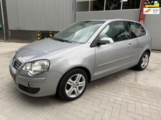 Volkswagen Polo (2002 - 2009)