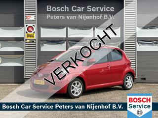 TOYOTA AYGO 1.0-12V Comfort Navigator 5DRS AIRCO LICHTMETALEN VELGEN VERKOCHT