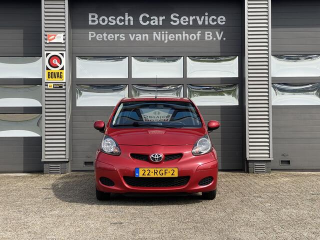 Toyota Aygo 1.0-12V Comfort Navigator 5DRS AIRCO LICHTMETALEN VELGEN 