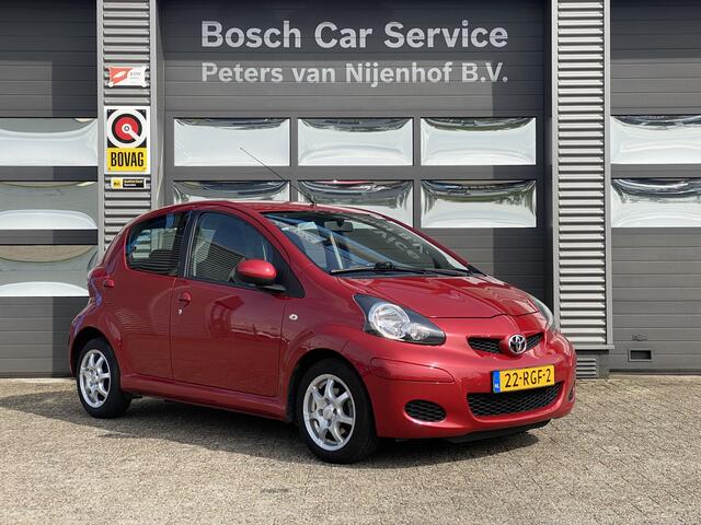 Toyota Aygo 1.0-12V Comfort Navigator 5DRS AIRCO LICHTMETALEN VELGEN 