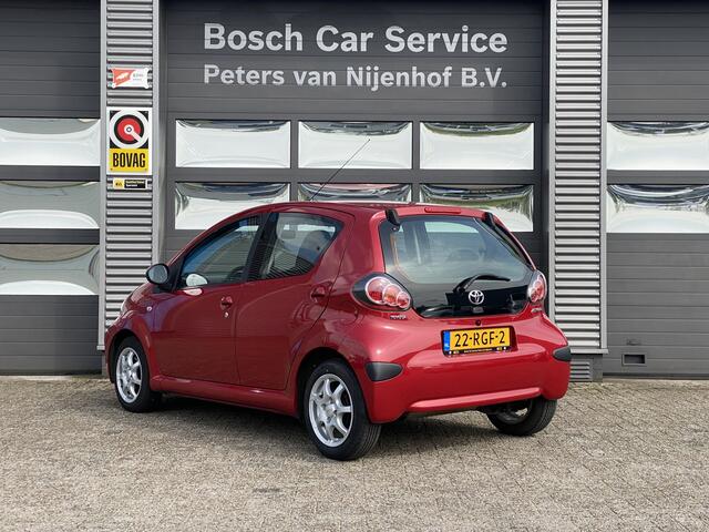 Toyota Aygo 1.0-12V Comfort Navigator 5DRS AIRCO LICHTMETALEN VELGEN 